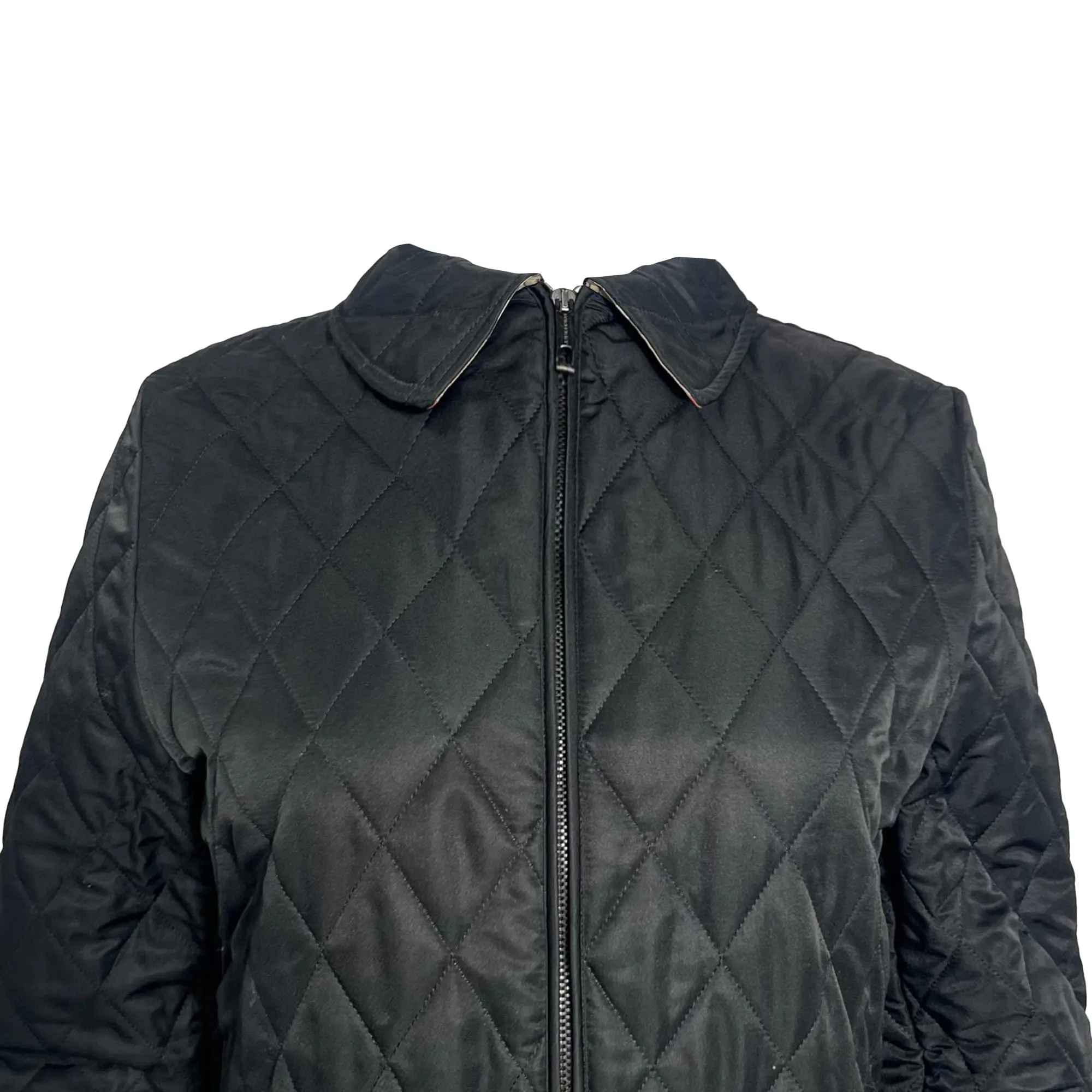 Burberry Brit Quilted Zipped Down Jacket in Black Polyester