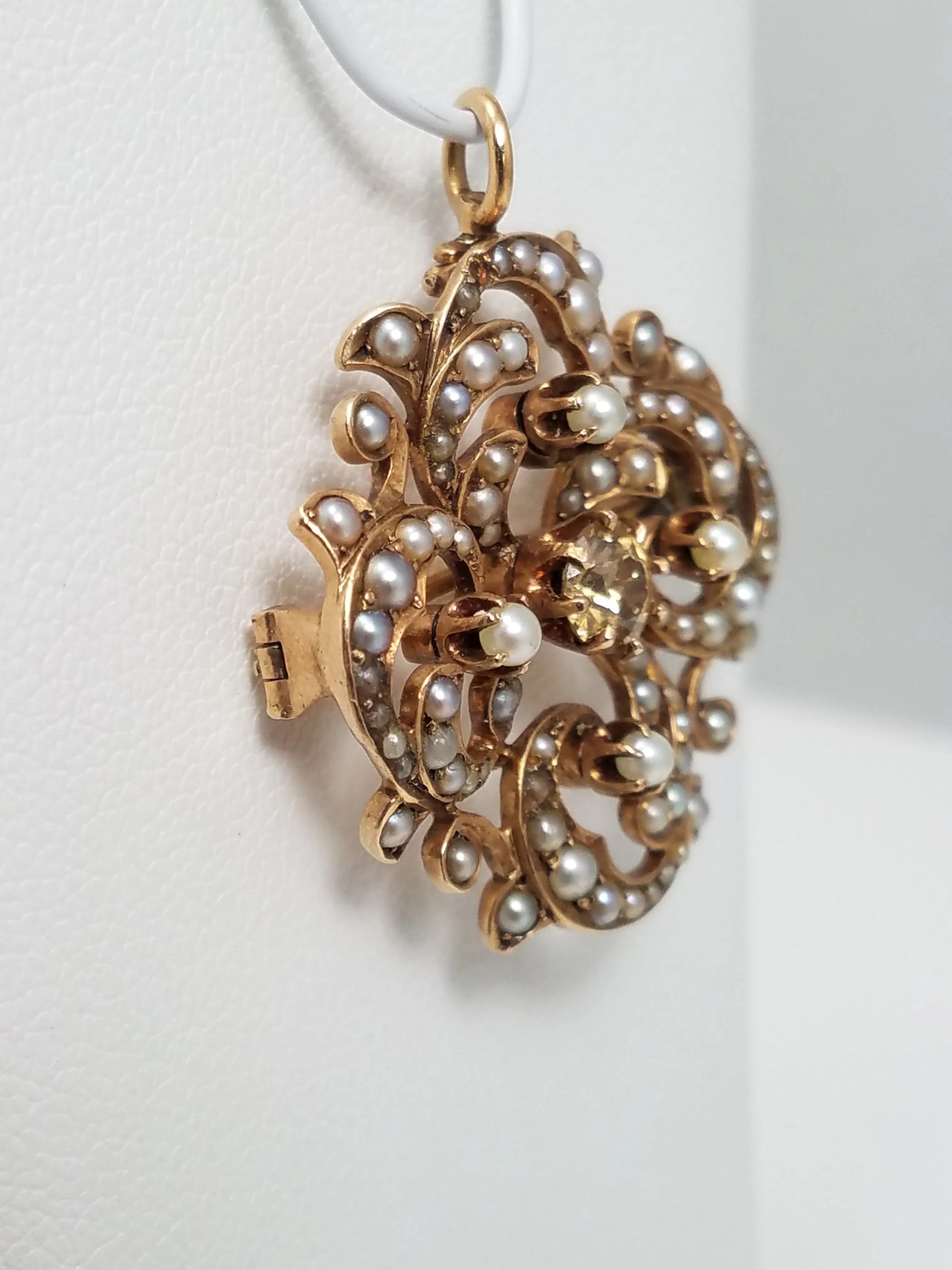 Early 1900's 14k Yellow Gold Diamond Pearl Pendant/Brooch
