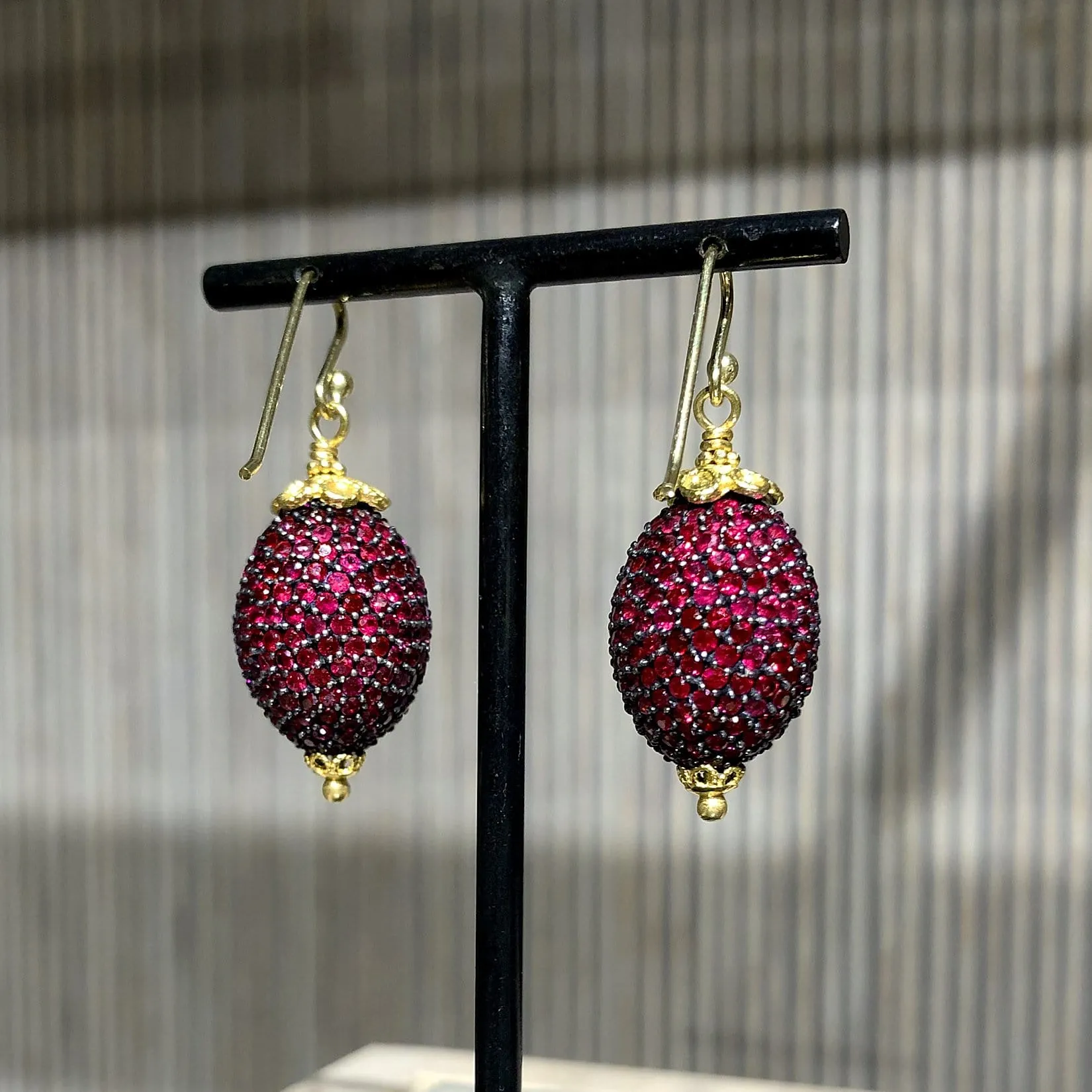 Fern Freeman Shimmering Ruby Yellow Gold Oval Dangle Drop Earrings