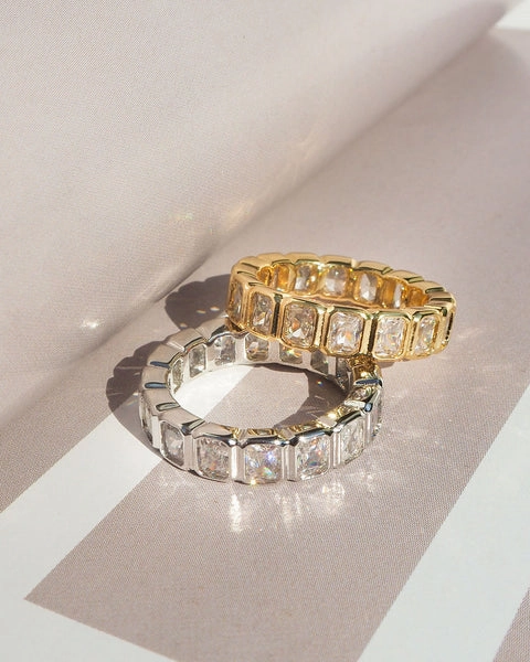 Luv AJ Bezel Emerald Ballier Ring Silver Clear