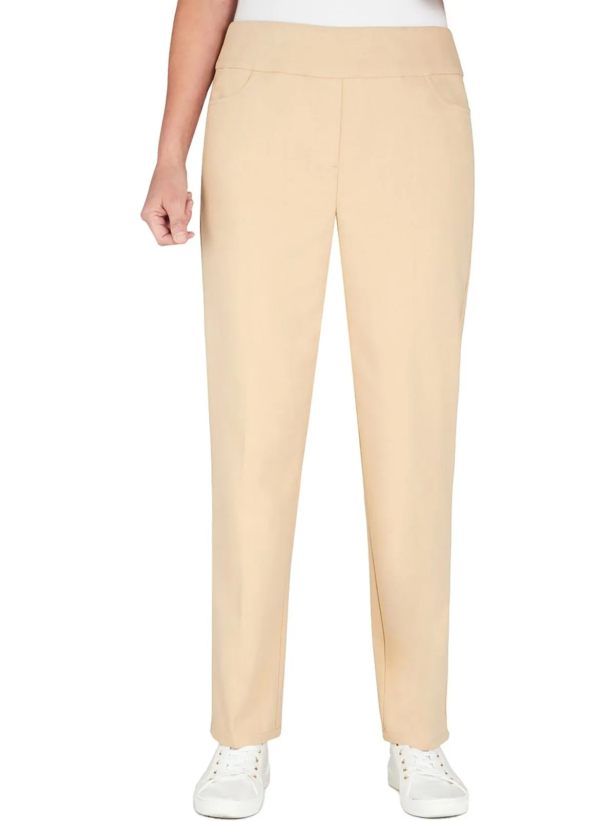 Petites Womens Mid-Rise Modern Fit Straight Leg Jeans