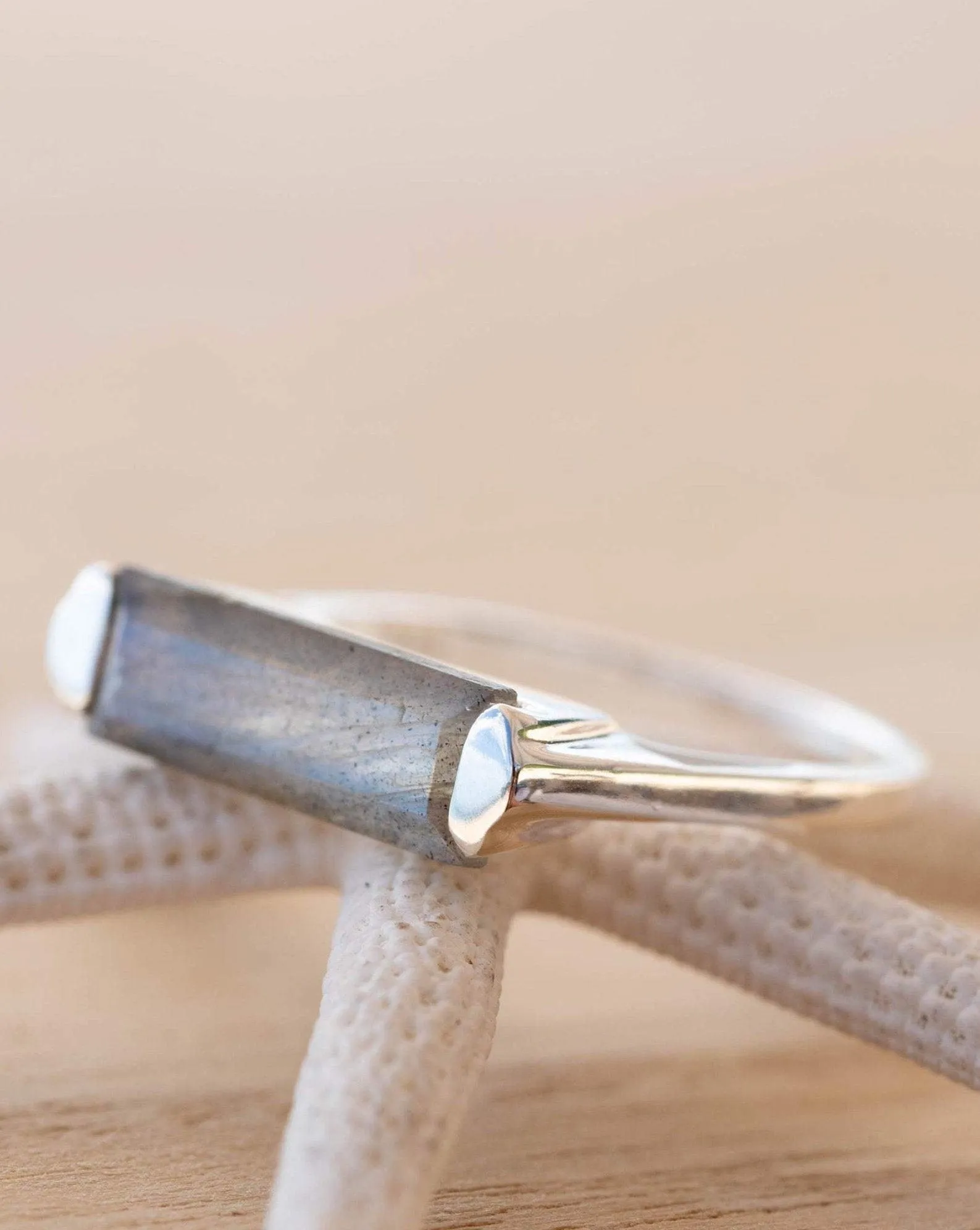 Sterling Silver Rings Carine Ring ~Labradorite ~ Sterling Silver 925 ~ MR228