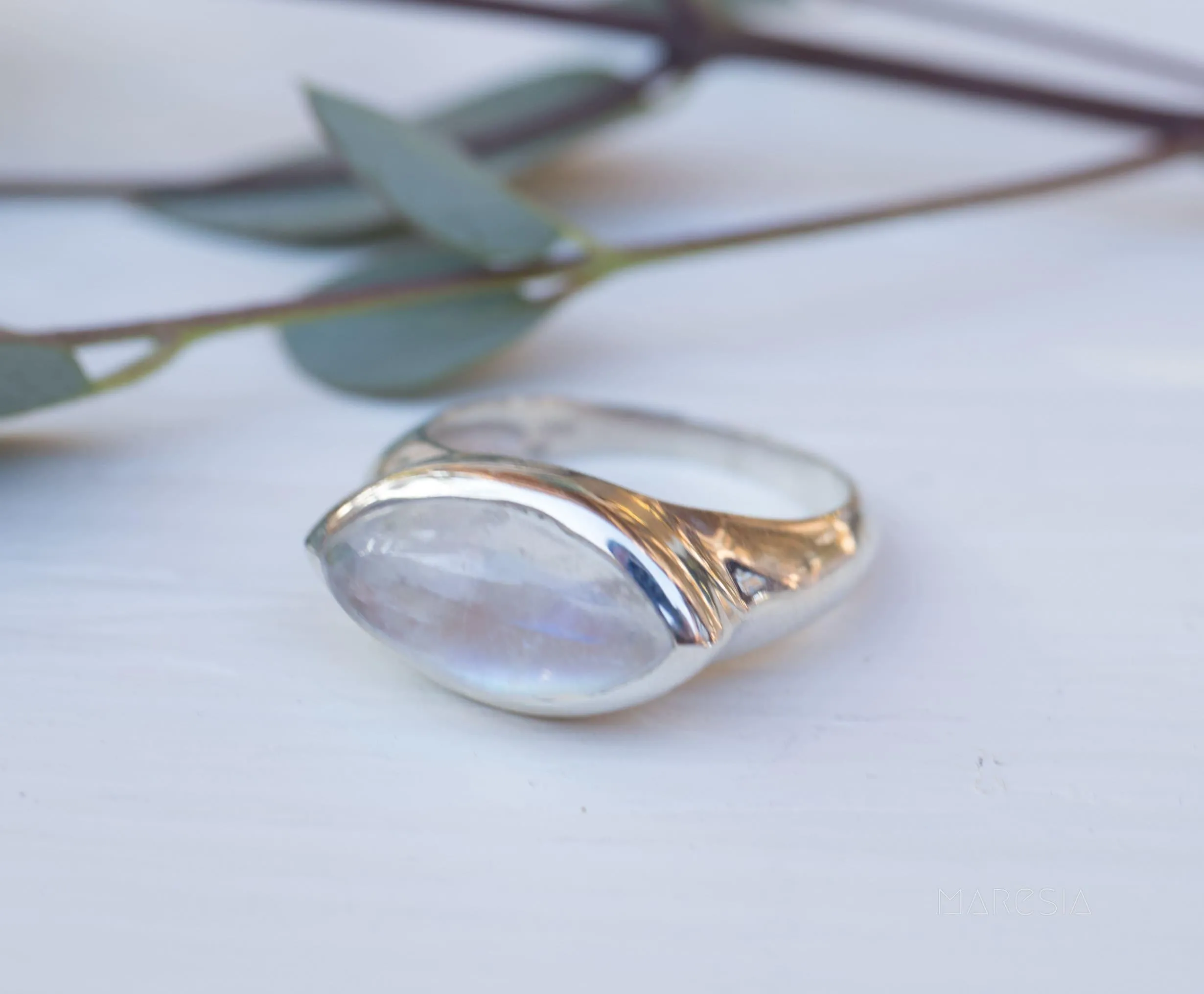 Sterling Silver Rings Fada Ring ~ Moonstone ~ Sterling Silver 925 ~ MR266