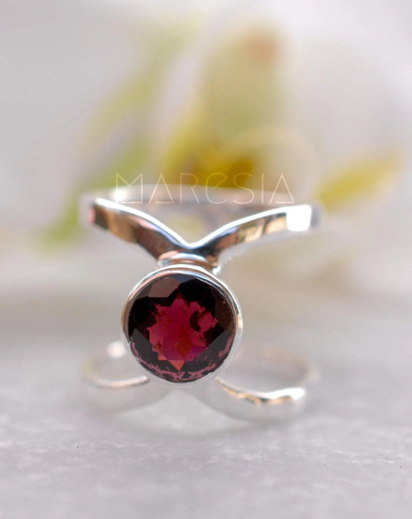 Sterling Silver Rings Honolulu Double Band Ring ~  Garnet ~ Sterling Silver 925 ~ MR006