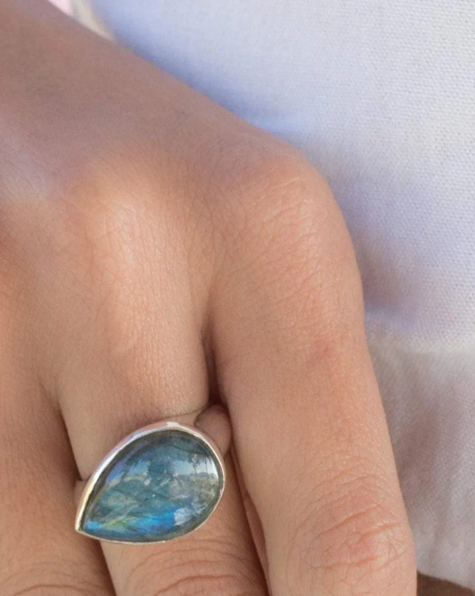 Sterling Silver Rings Rainbow Labradorite Ring ~ Sterling Silver 925 ~MR274