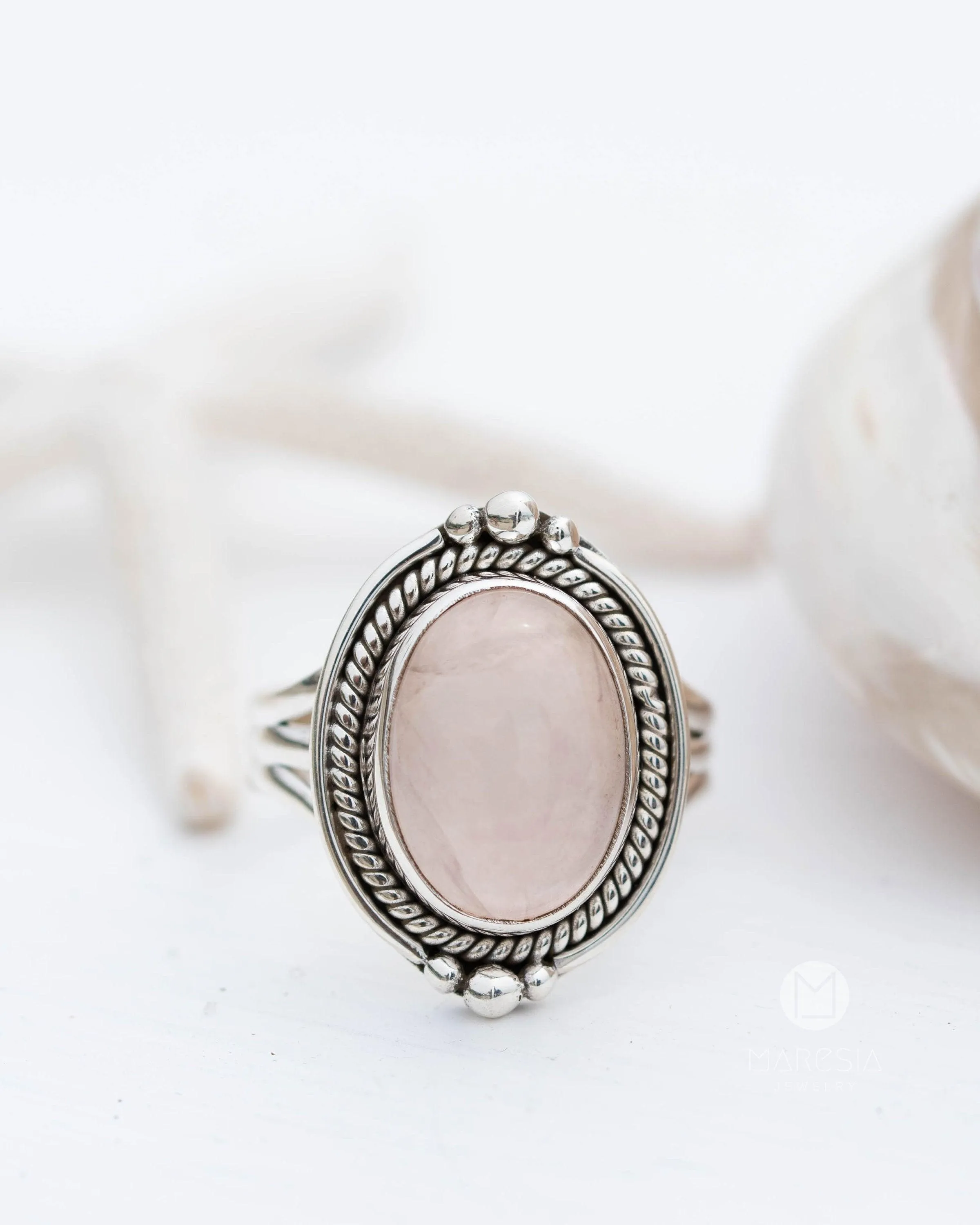Sterling Silver Rings Rose Quartz Oval Ring ~ Sterling Silver 925 ~ MR264