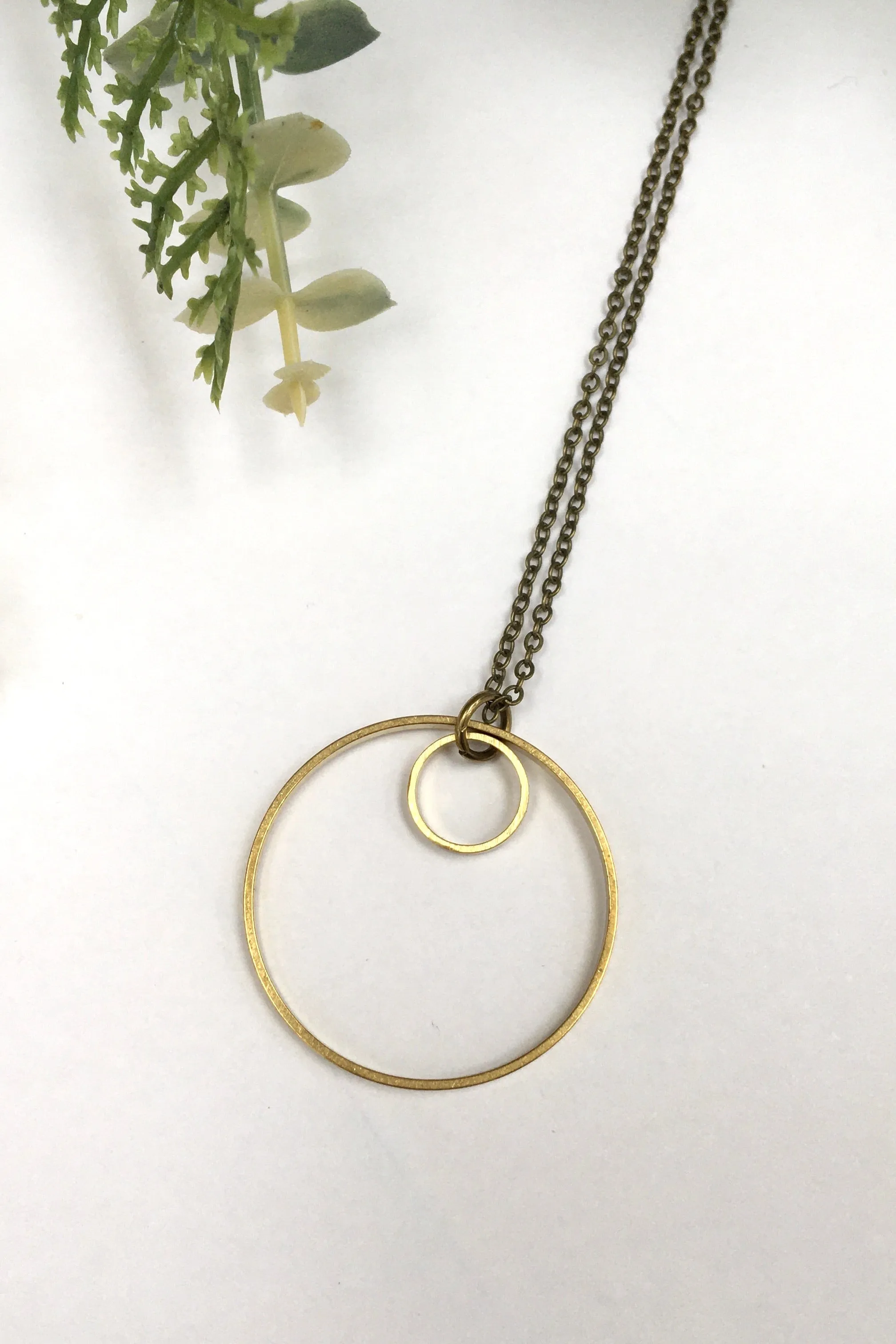 Wine on Sundays Jewelry Simple Brass Double Circle Necklace