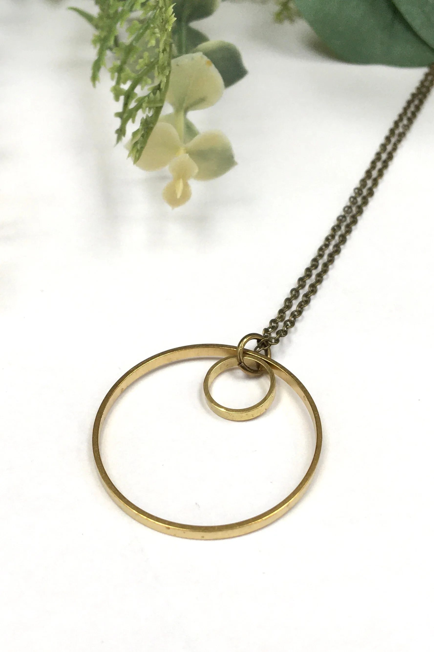 Wine on Sundays Jewelry Simple Brass Double Circle Necklace