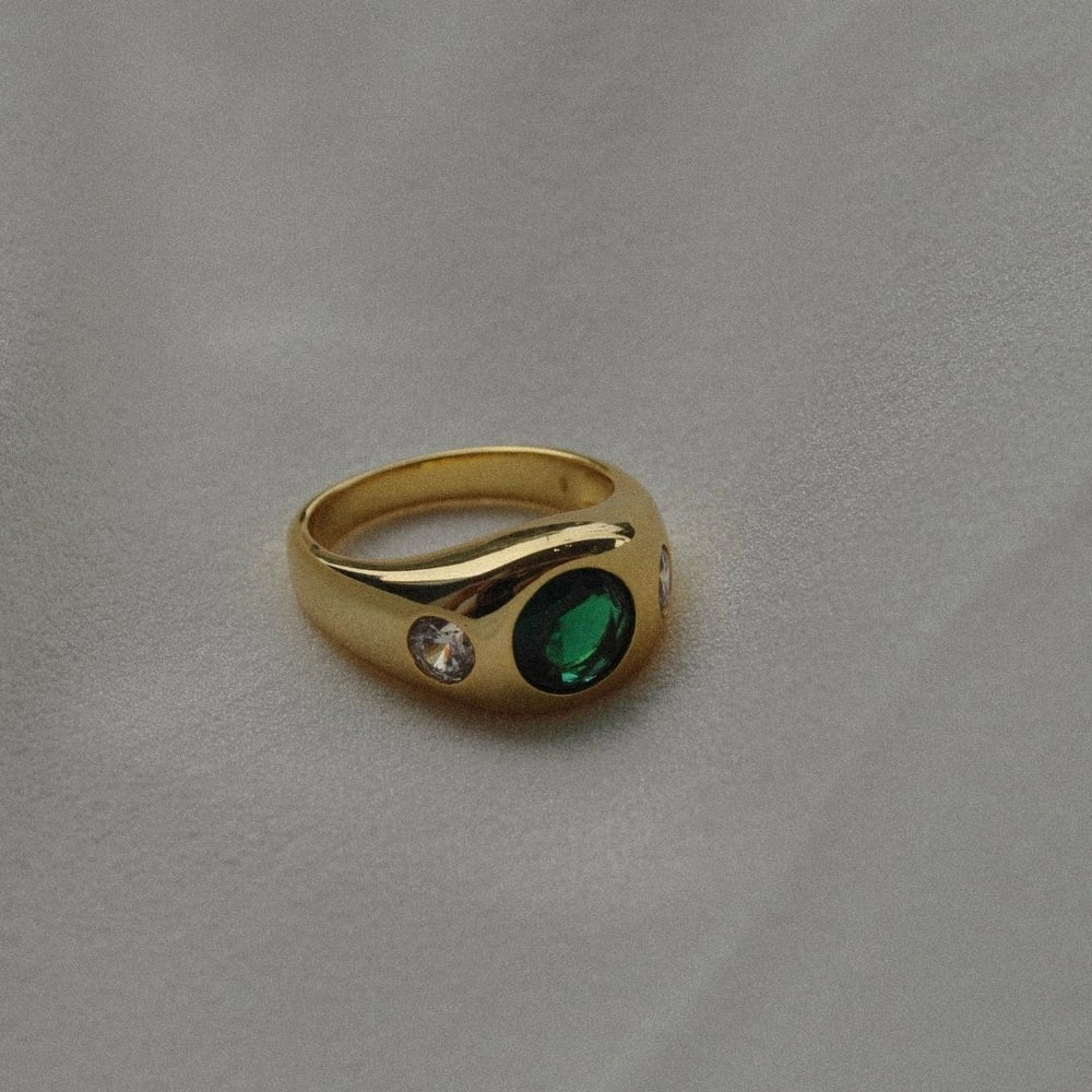 Zahar Emerson Ring